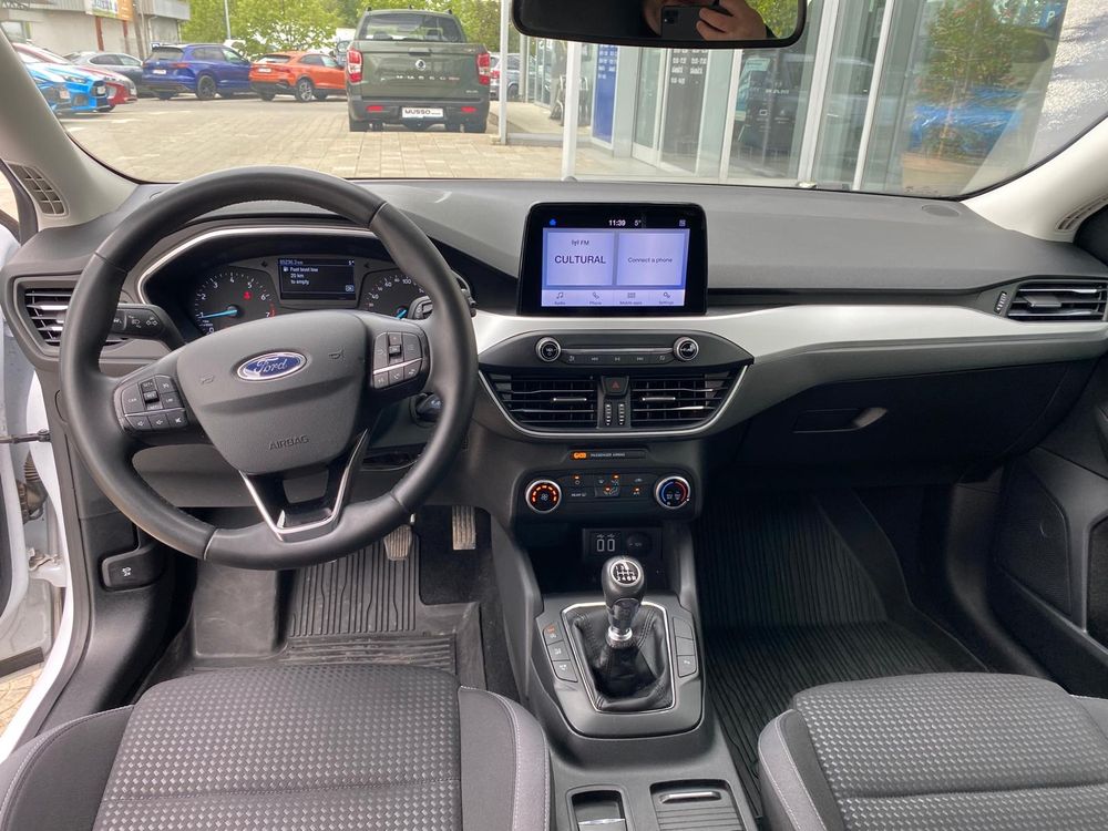 Ford Focus - foto 7