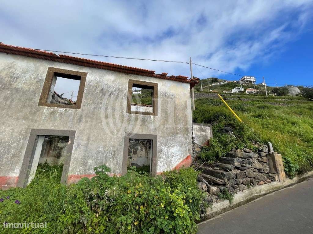 Terreno com moradia em ruína no Campanário, Madeira - Grande imagem: 3/12