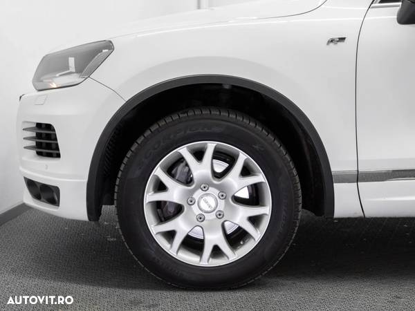 Volkswagen Touareg 3.0 V6 TDI BMT - 7