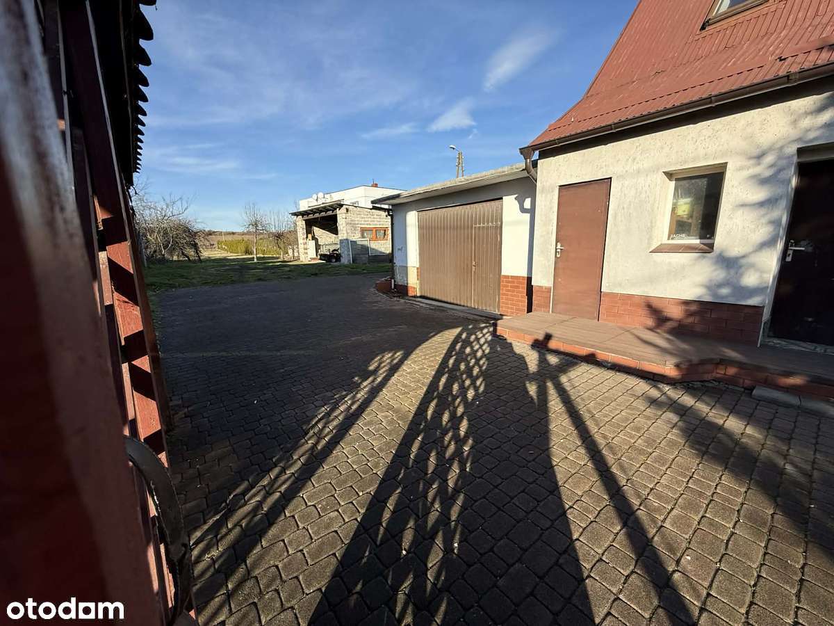 Dom wolnostojący Paczków ul.Kościuszki|0,2178 ha| Taras 41,7 m²|-1