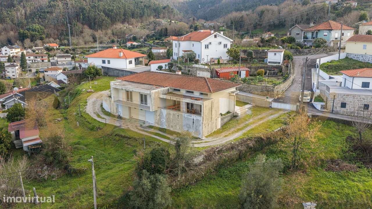 Moradia T3 em Garfe – Póvoa de Lanhoso-20