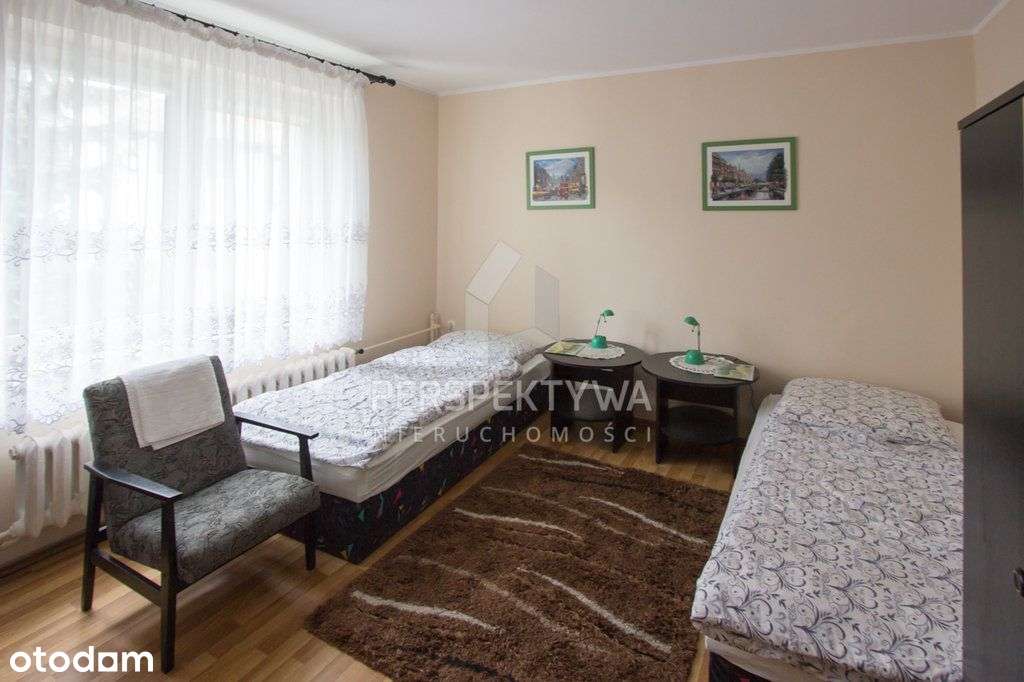 Dom W Zabudowie Szeregowej. Os. Zastalowskie-7