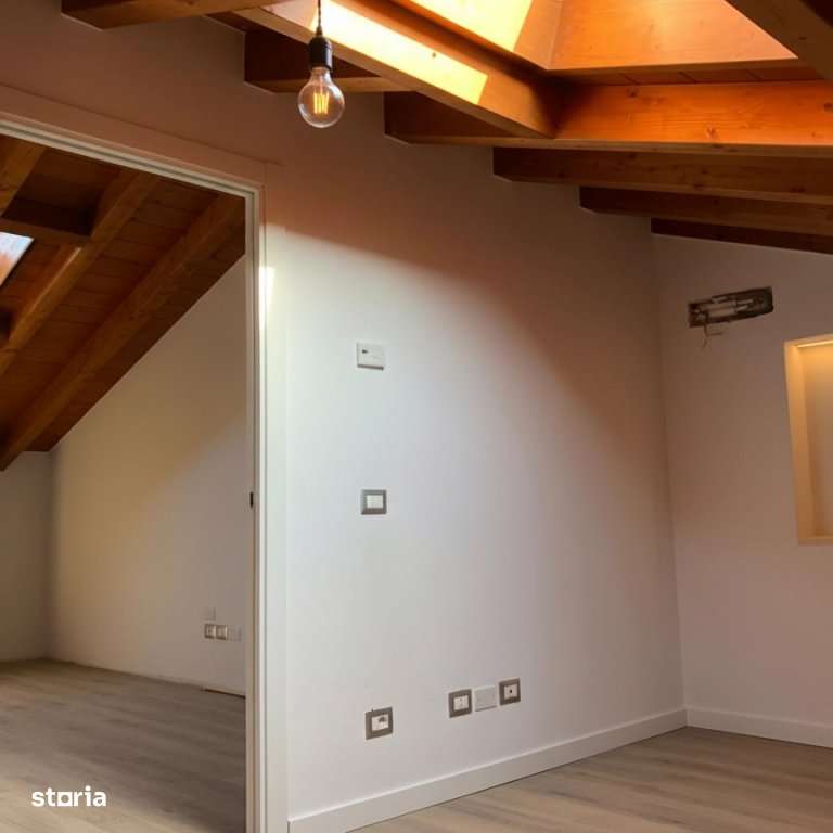 Duplex spatios 5 camere cu 2 bai | Verona - Italia-9