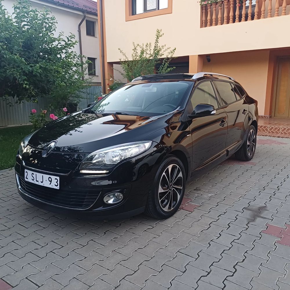 Renault Megane III [2008 - 2016] ENERGY dCi 110 Start & Stop Bose Edition 2013