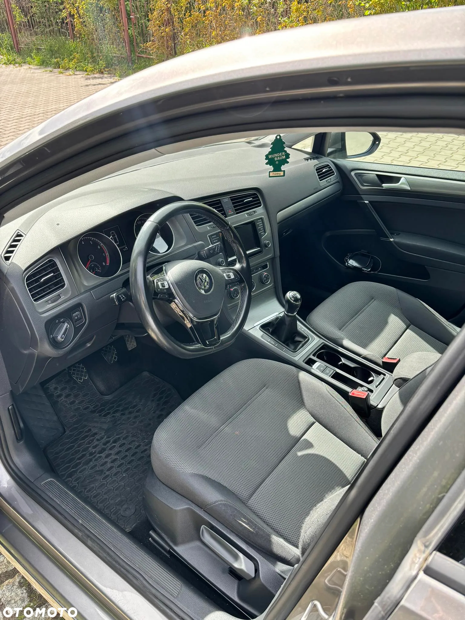 Volkswagen Golf VII 1.4 TSI BMT Comfortline - 10