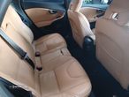 Volvo V40 Cross Country 2.0 D3 Pro - 28