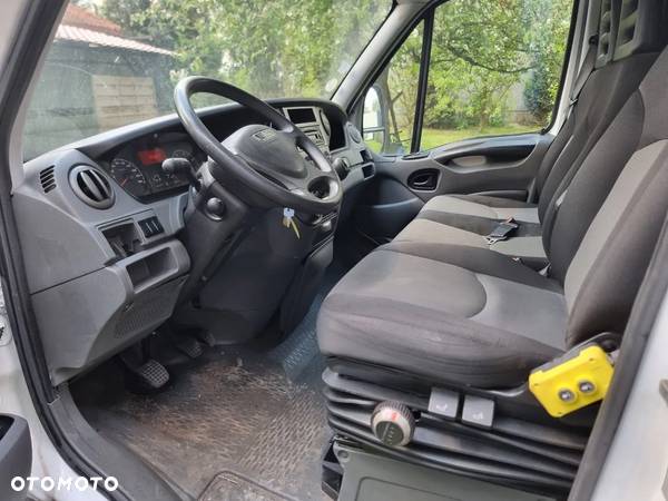 Iveco 35C13 - 10