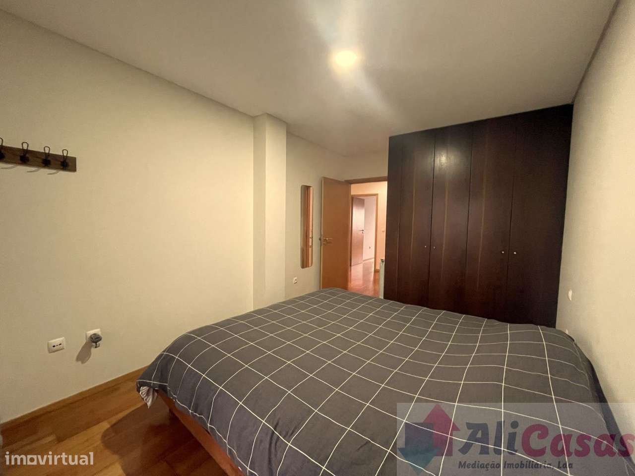 Excelente T3 Último Piso- Lugar de Garagem P/2 carros-26