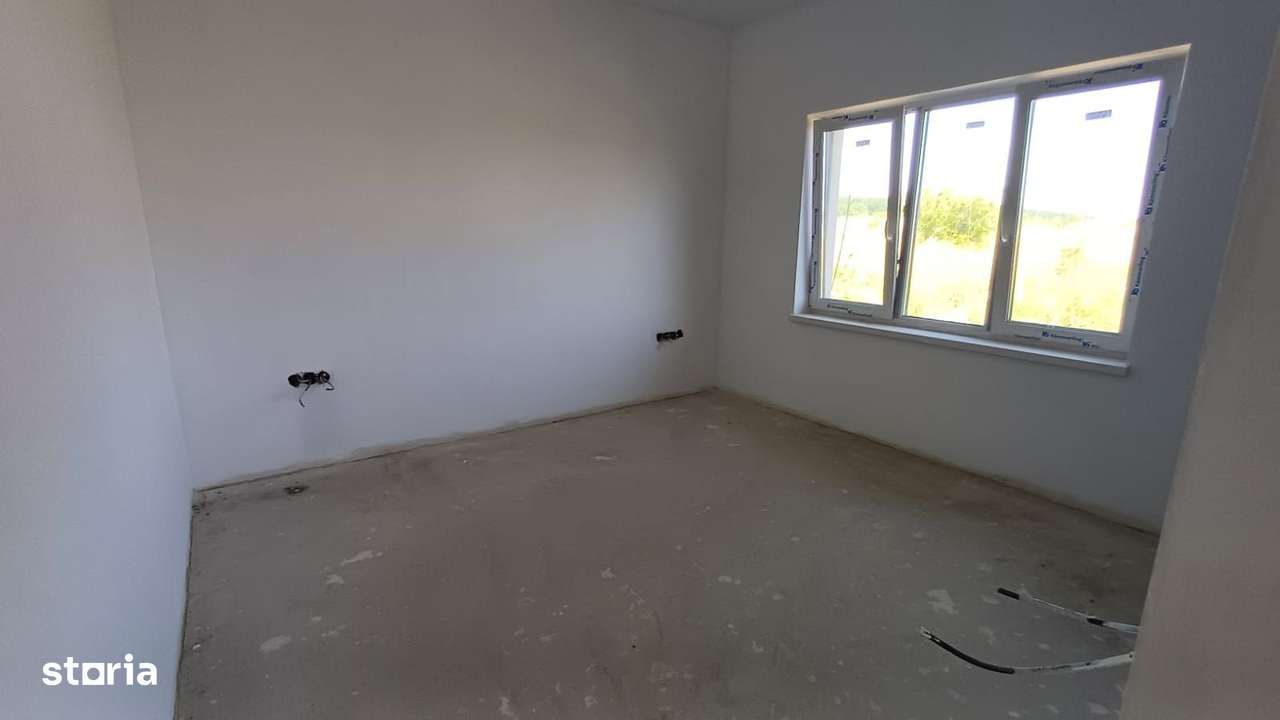 Casă individuală - Corunca-1460 mp teren-10