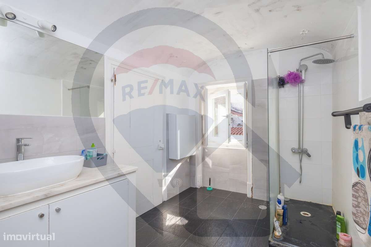 Prédio para Investimento no Centro Histórico de Évora-28