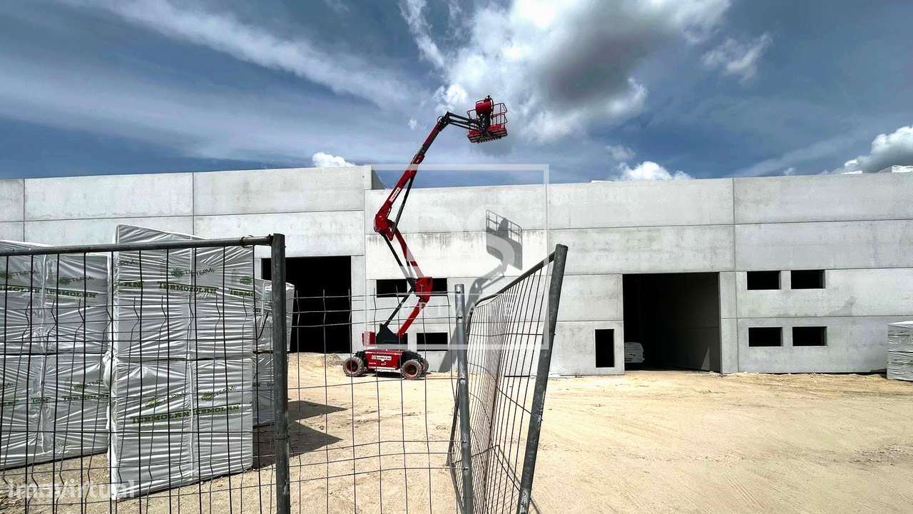 Pavilhões Industriais com Possibilidade de Expansão | Localização Estr - Grande imagem: 5/11