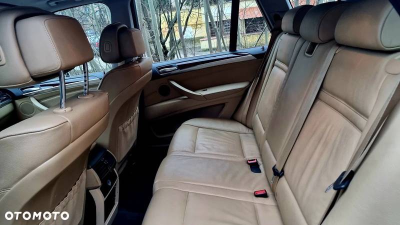 BMW X5 3.0sd xDrive - 10