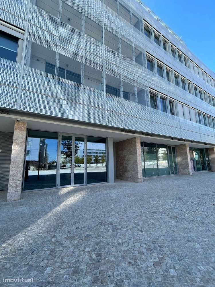 Exclusivo T4 no Prata Riverside Village-37