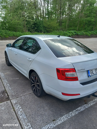 Skoda Octavia 1.6 TDI GREENLINE - 13