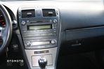 Toyota Avensis 1.8 Sol - 8