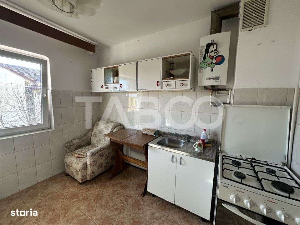 Apartament decomandat 2 camere boxa la subsol zona Titu Pertia - Imagine principală: 5/6