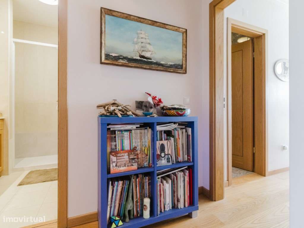 Apartamento T3 em Buarcos - com garagem ,vista Mar, Piscina e a 2 M... - Grande imagem: 4/50