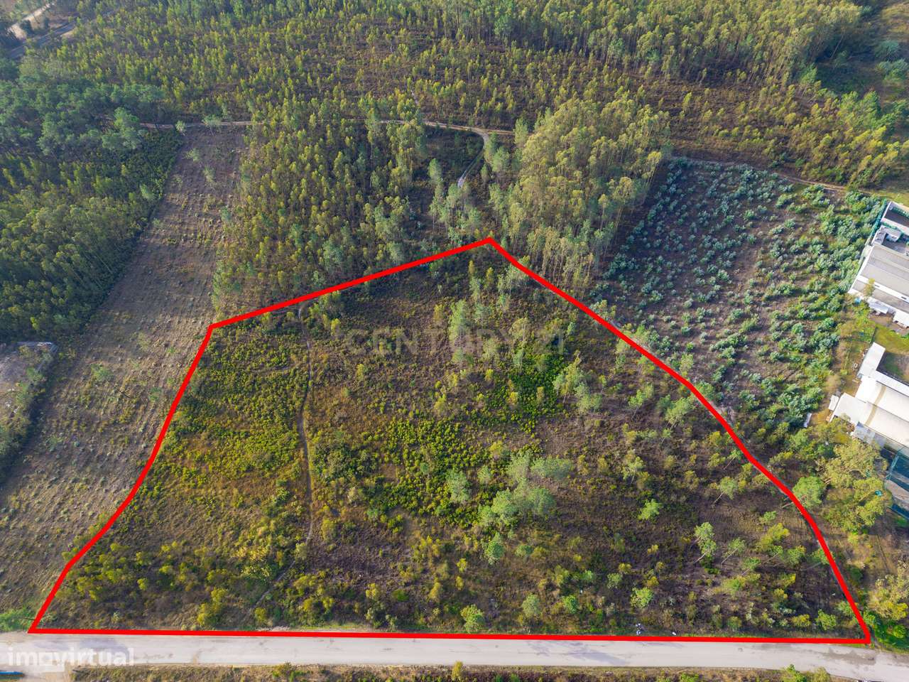 Terreno em Marrazes e Barosa, Leiria - 21.000m² - Grande imagem: 3/6