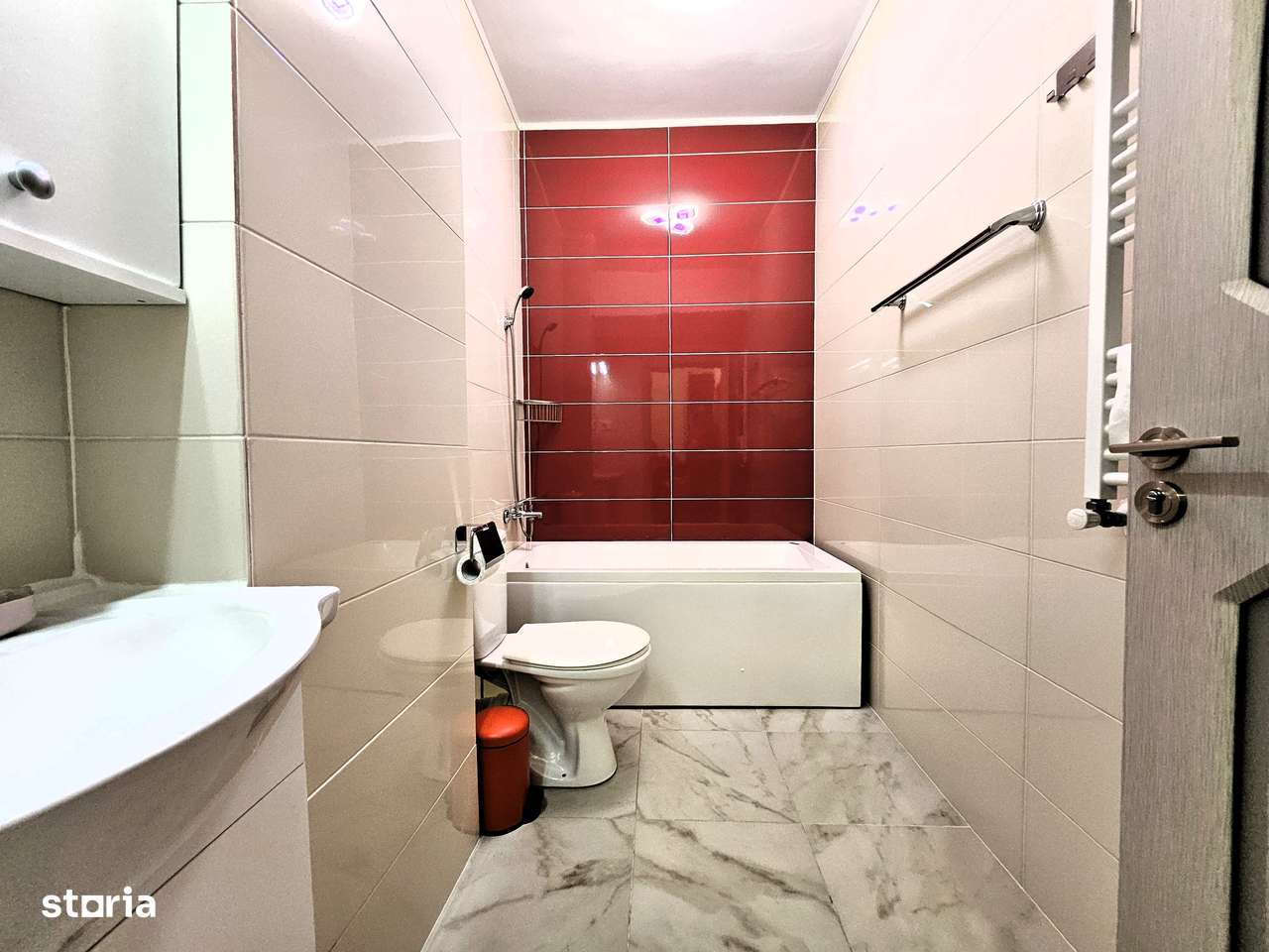 Garsoniera zona Titan / Ozana / Rossa Residence, mobilata, comision 0%-8