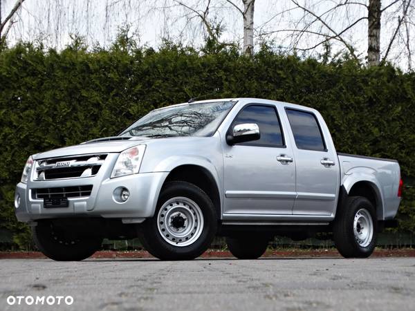 Isuzu D-Max 4x4 Double Cab Custom - 3