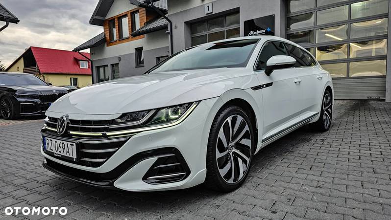 Volkswagen Arteon 2.0 TDI R-Line DSG - 2