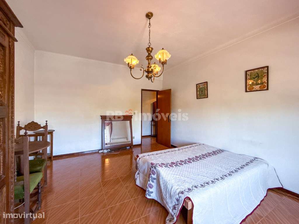 Moradia T2+1 com 2 pisos e garagem - Vila Nova de Paialvo, Tomar-32