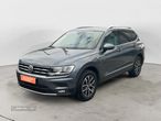 VW Tiguan Allspace 2.0 TDI Confortline DSG - 2