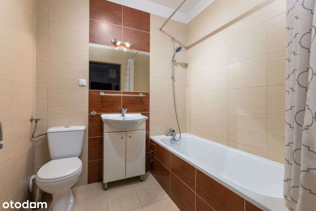 Metro 3 min.  Dwustronne  Loggia  Miejsce post.-9