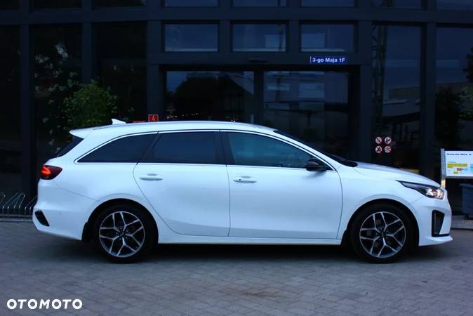 Kia Ceed 1.4 T-GDI GT-Line DCT - 21