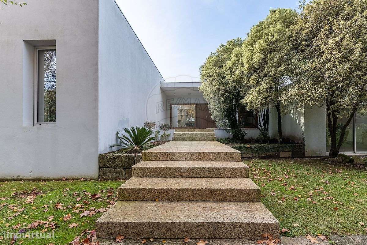 Moradia T4 para venda-14