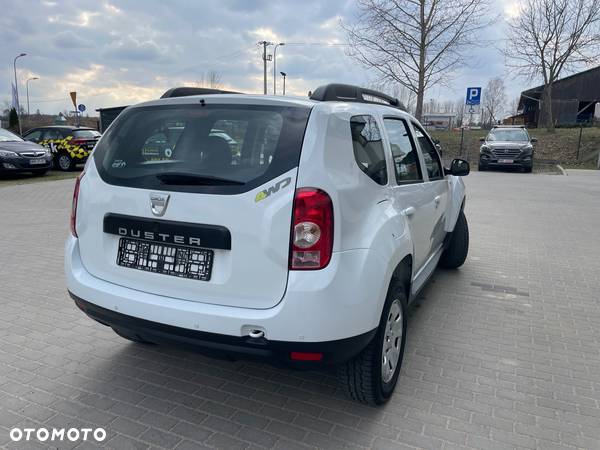 Dacia Duster 1.6 16V 4x4 - 8