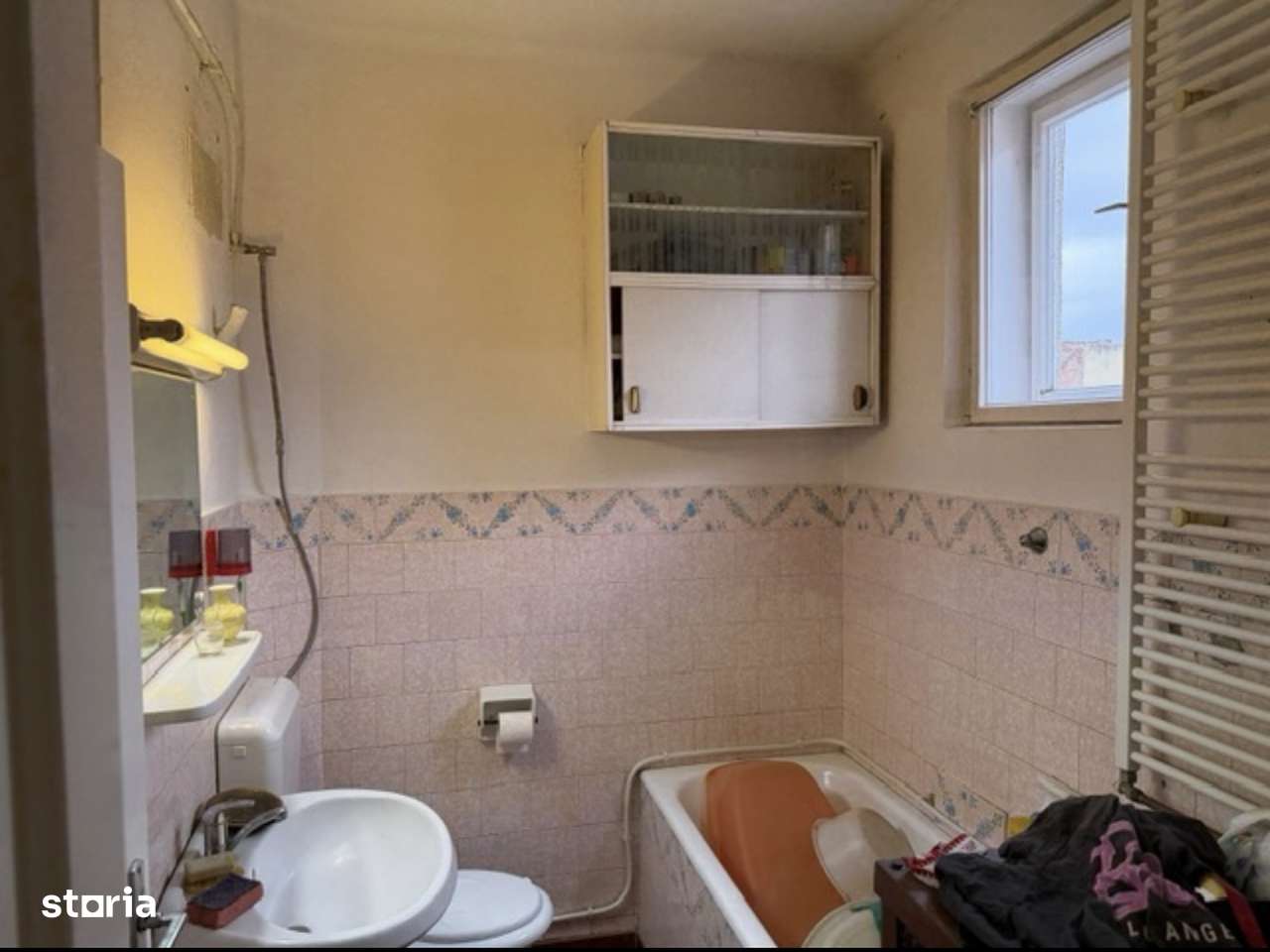 Apartament in asociatie,3 camere,garaj,Strada Mileniului-7