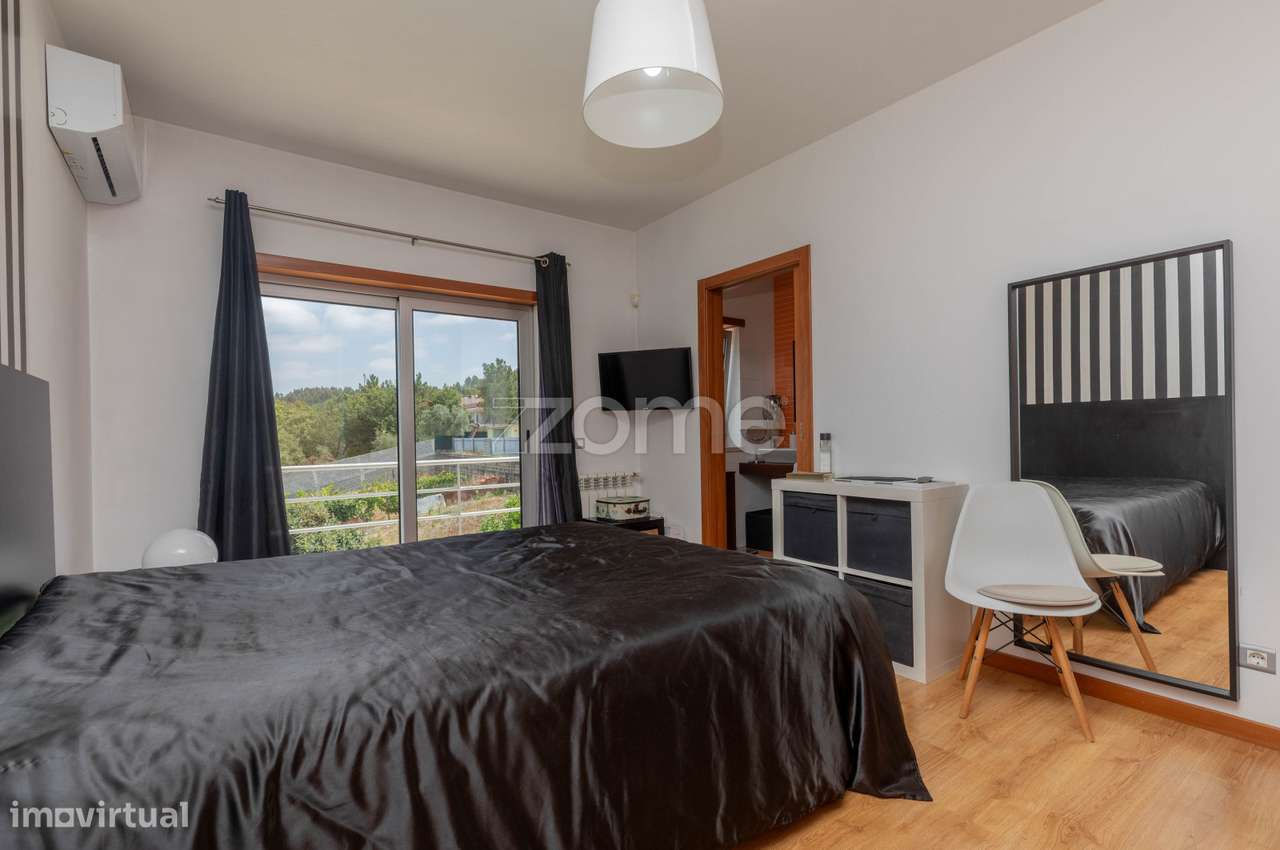 Moradia Moderna em Taveiro, Coimbra com Vistas Desafogadas-42