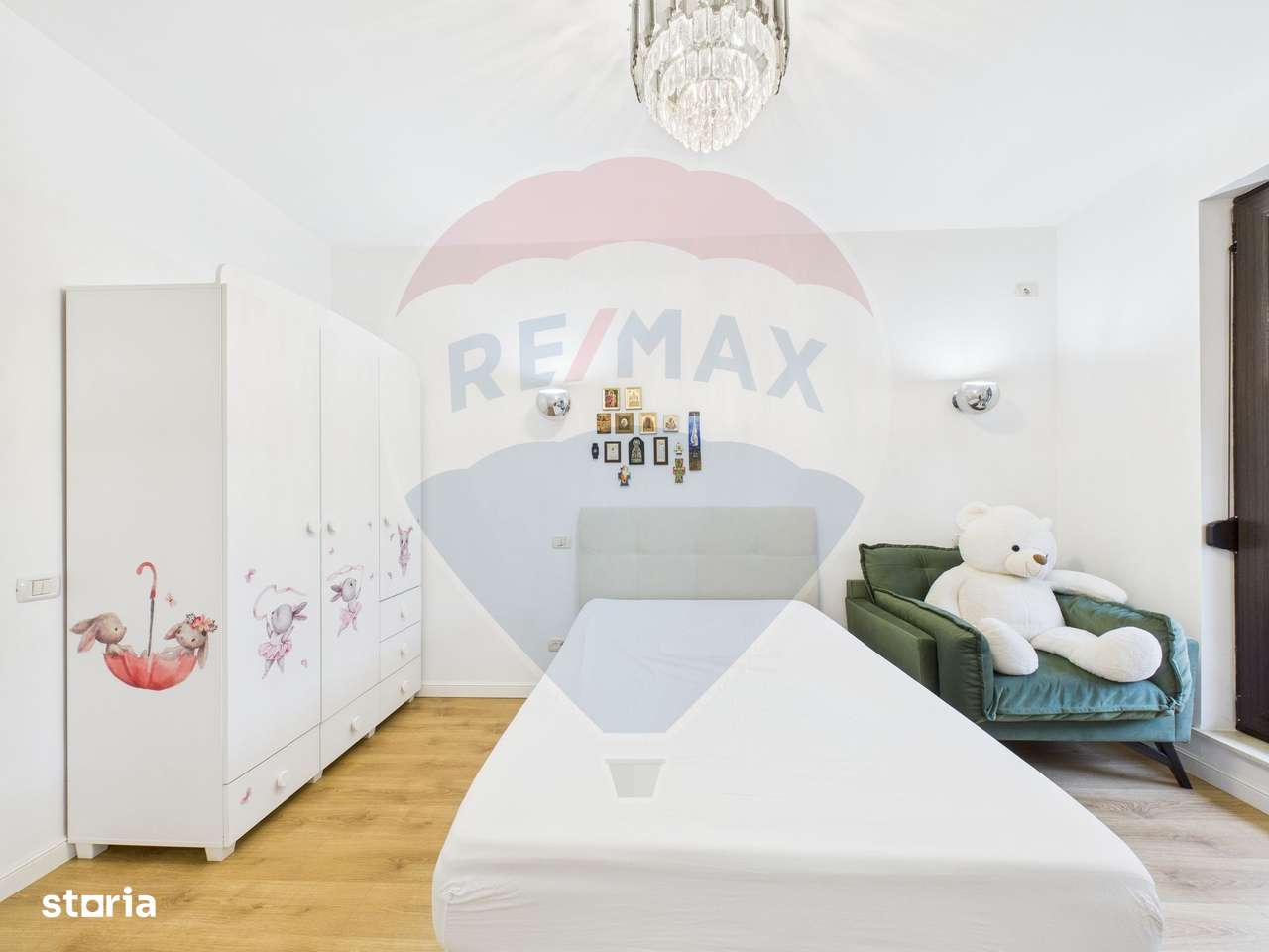 Casa cu 3 camere de vanzare | Petresti | Curte 214mp-14