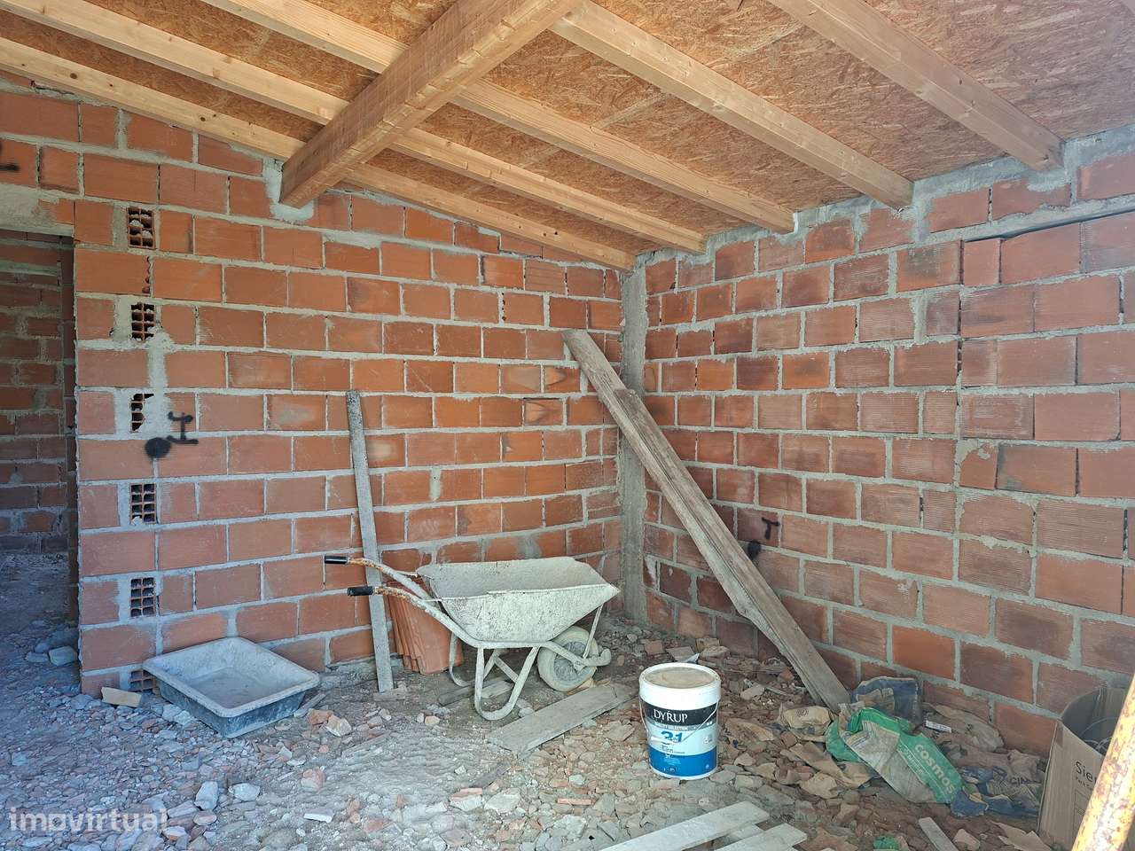 Quinta T5 Venda em Comenda,Gavião-8