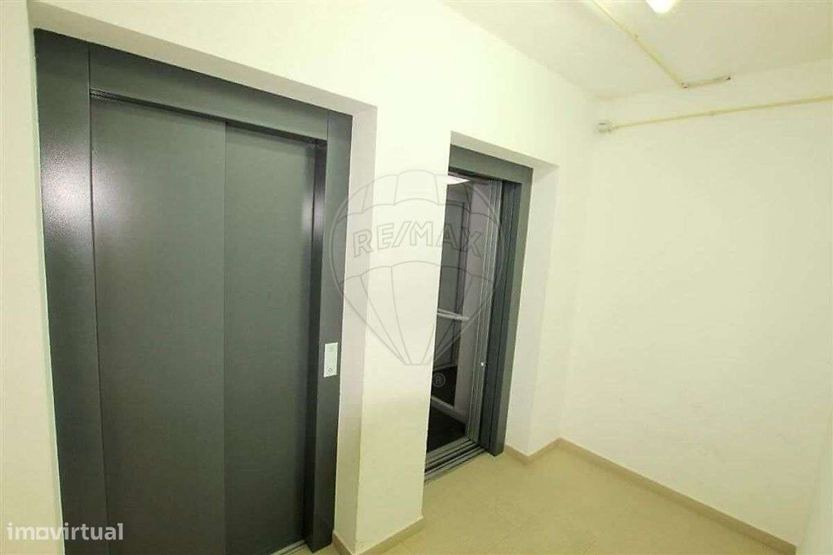 Apartamento T3 para arrendamento - Grande imagem: 4/44