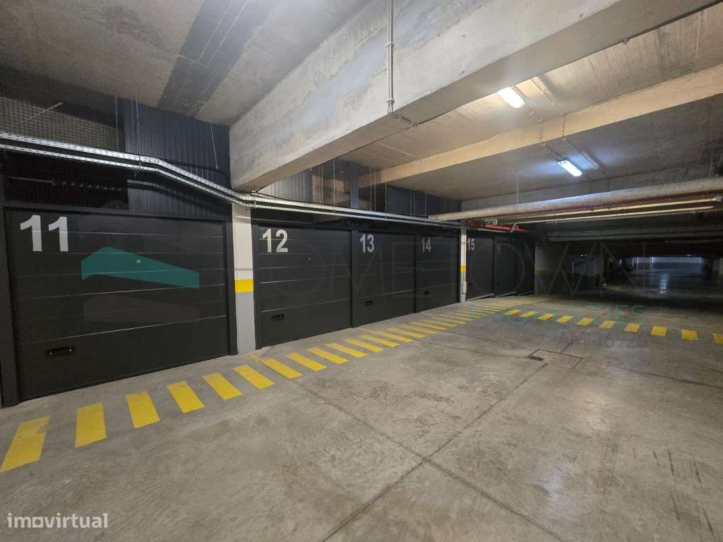 Arrecadações para alugar - Vila Sol, Quarteira - Grande imagem: 4/8