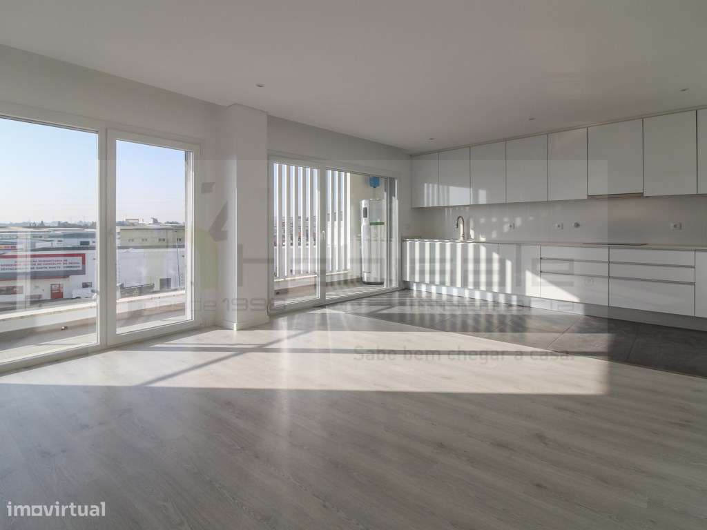 T2 com arrecadação e estacionamento a 2 minutos da A33 - Grande imagem: 4/17