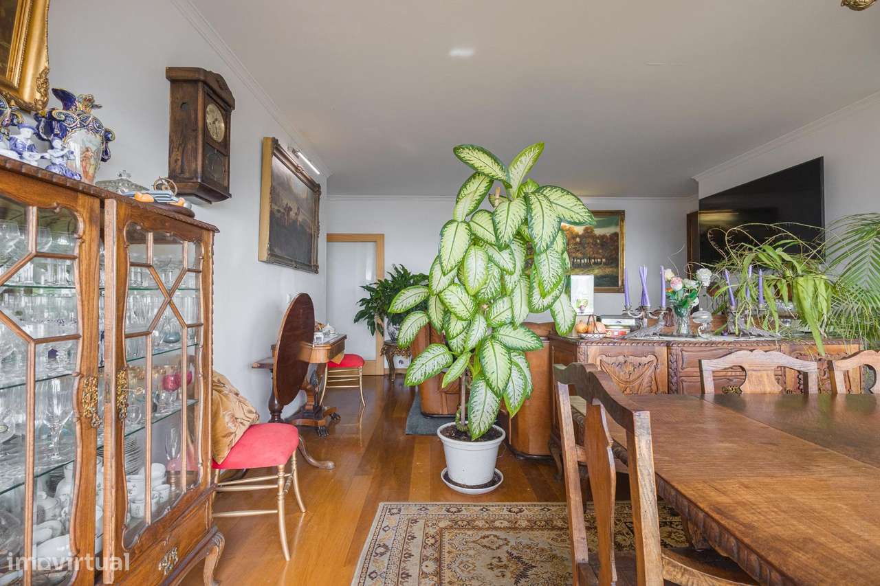 Apartamento T3  no Condomínio Fechado “Entre Quintas” –...-8