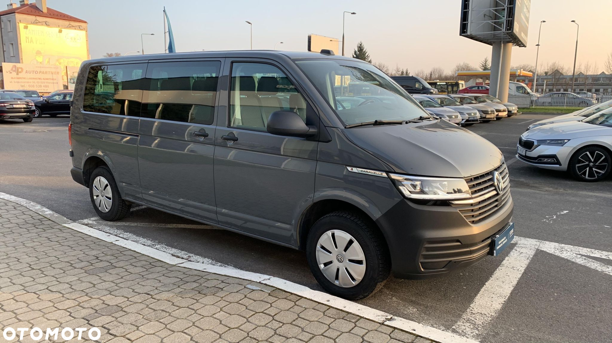 Volkswagen Caravelle 6.1 2.0 TDI L2 Trendline DSG - 7