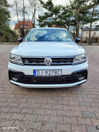 Volkswagen Tiguan - 2