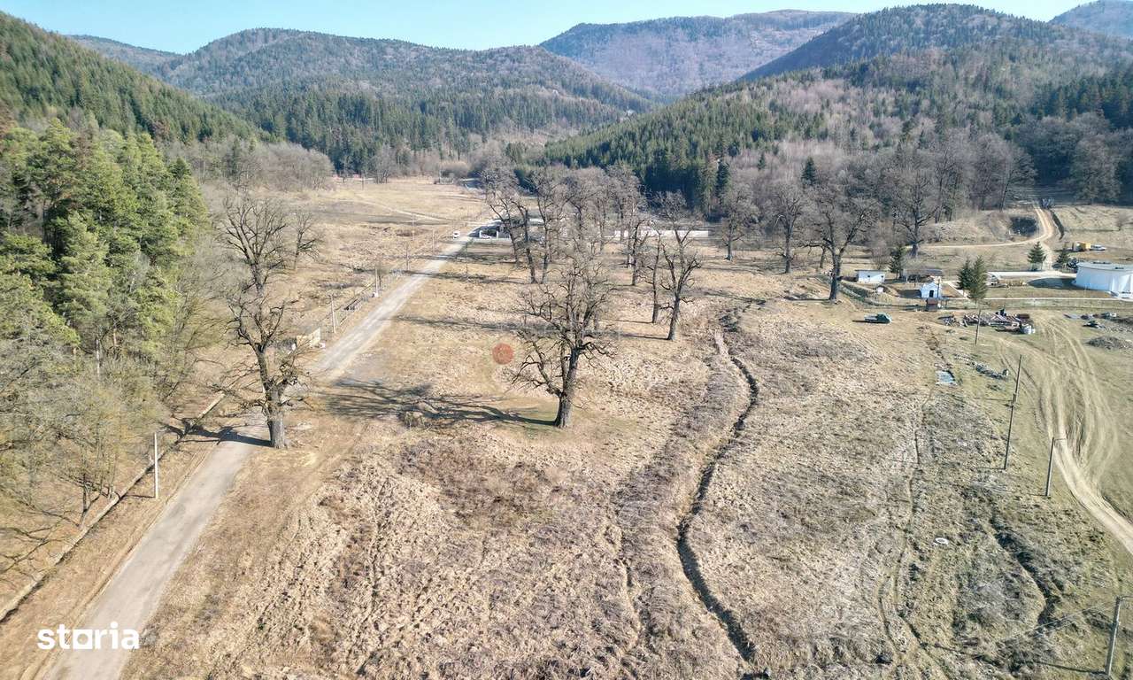 Teren intravilan - Imagine principală: 4/20