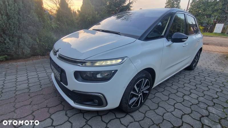 Citroën C4 Picasso 1.2 PureTech MoreLife - 1