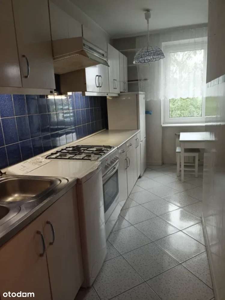Kawalerka z osobną Kuchnią 30 m2 , Balkon, Winda