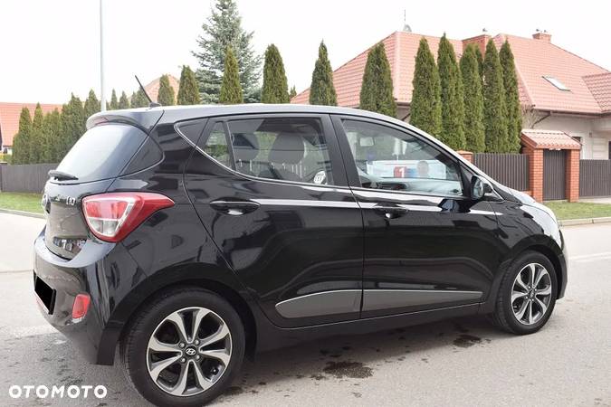 Hyundai i10 1.0 BlueDrive Premium - 20