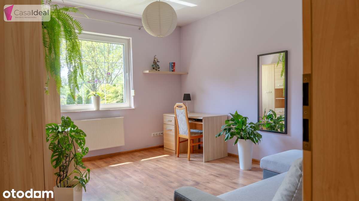 Na sprzedaż, przestronny dom z ogrodem i garażem !-9