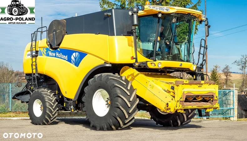 New Holland CX 8090 - VARIO 7,32 M - 2013 ROK - 3