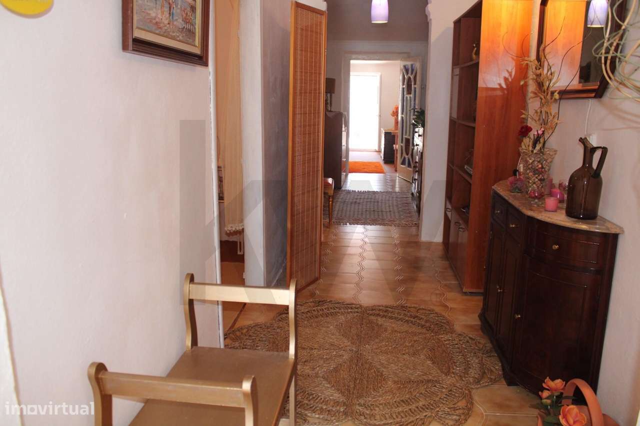 Vende-se Moradia T3 Mobilada com Logradouro em Baleizão - Beja - Grande imagem: 5/24