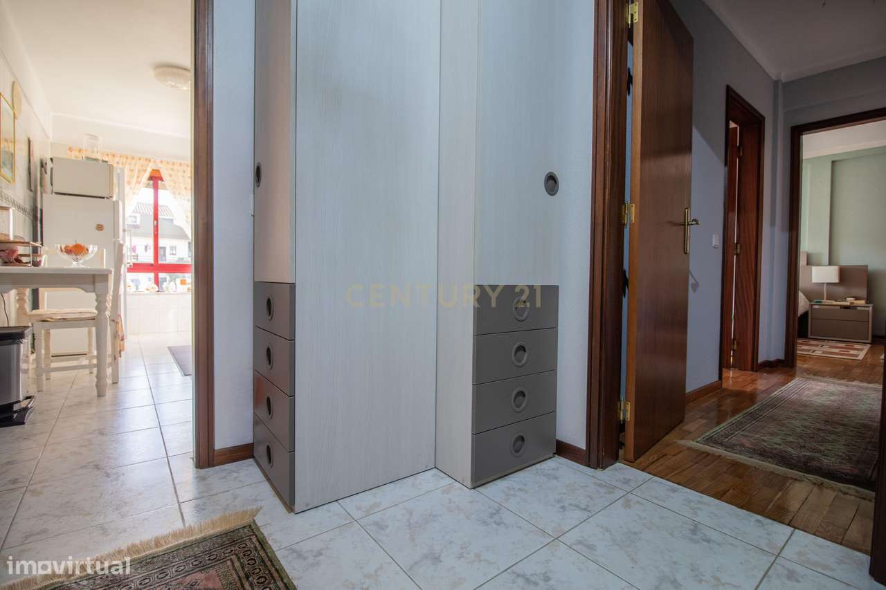 T2 com Área Acima da Média | Tavarede | 160.000€ - Grande imagem: 3/31