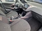Peugeot 2008 1.4 HDi Active - 30